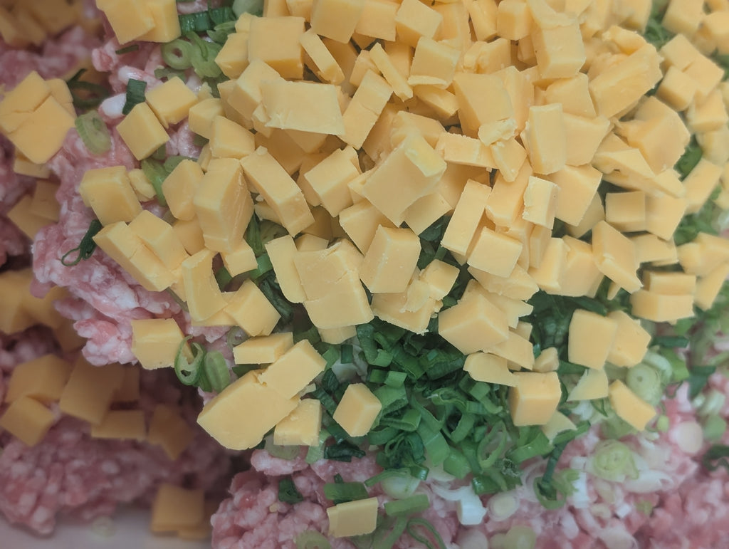 Red Leicester & Spring Onion Sausage - Net Weight 700g